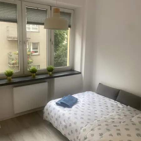 Appartamento Kawalerki Basi Przy Dabrowskiego 22 *