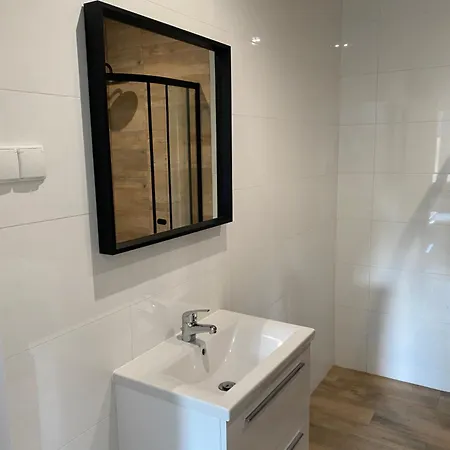 Kawalerki Basi Przy Dabrowskiego 22 카토비체