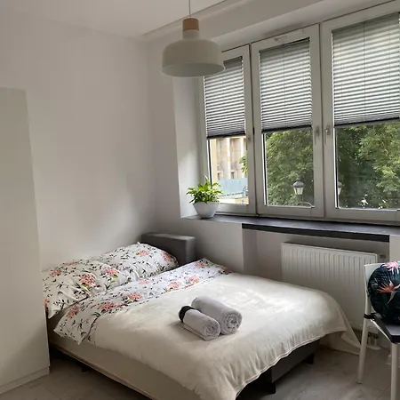 Kawalerki Basi Przy Dabrowskiego 22