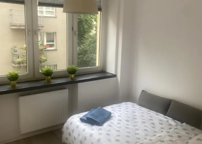 Апартаменты Kawalerki Basi Przy Dabrowskiego 22 *