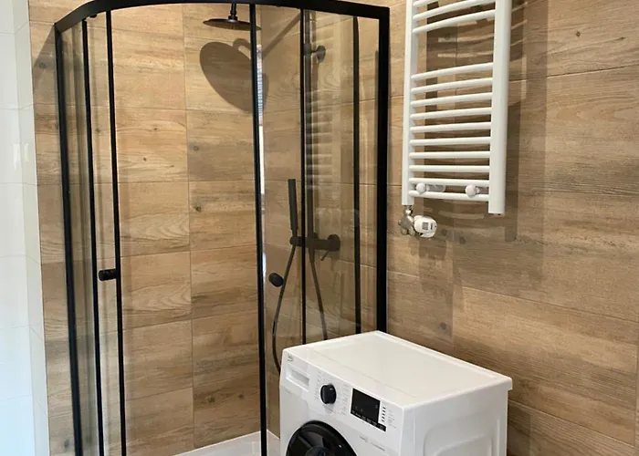 Kawalerki Basi Przy Dabrowskiego 22