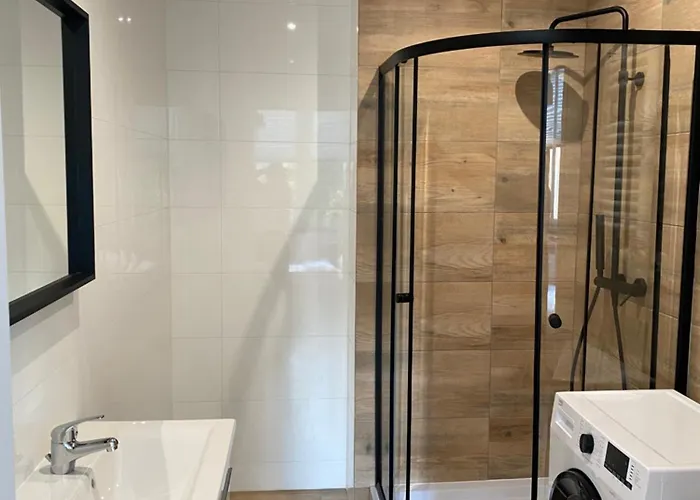 Apartamento Kawalerki Basi Przy Dabrowskiego 22